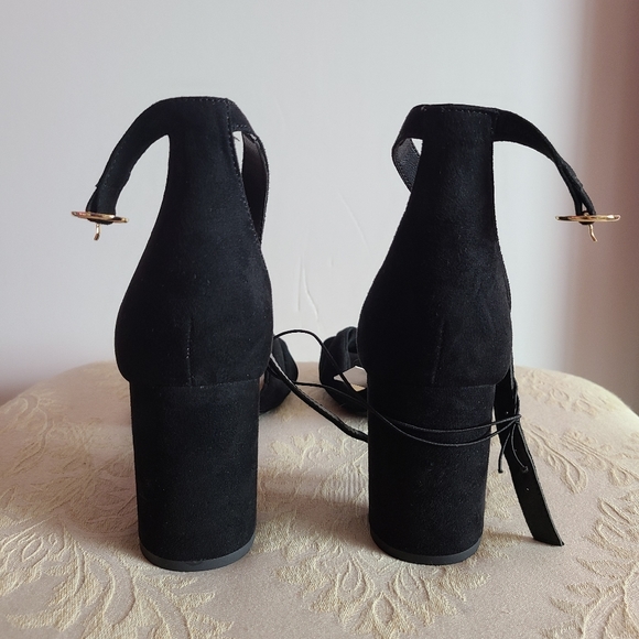 H&M Black Heels - Picture 7 of 12